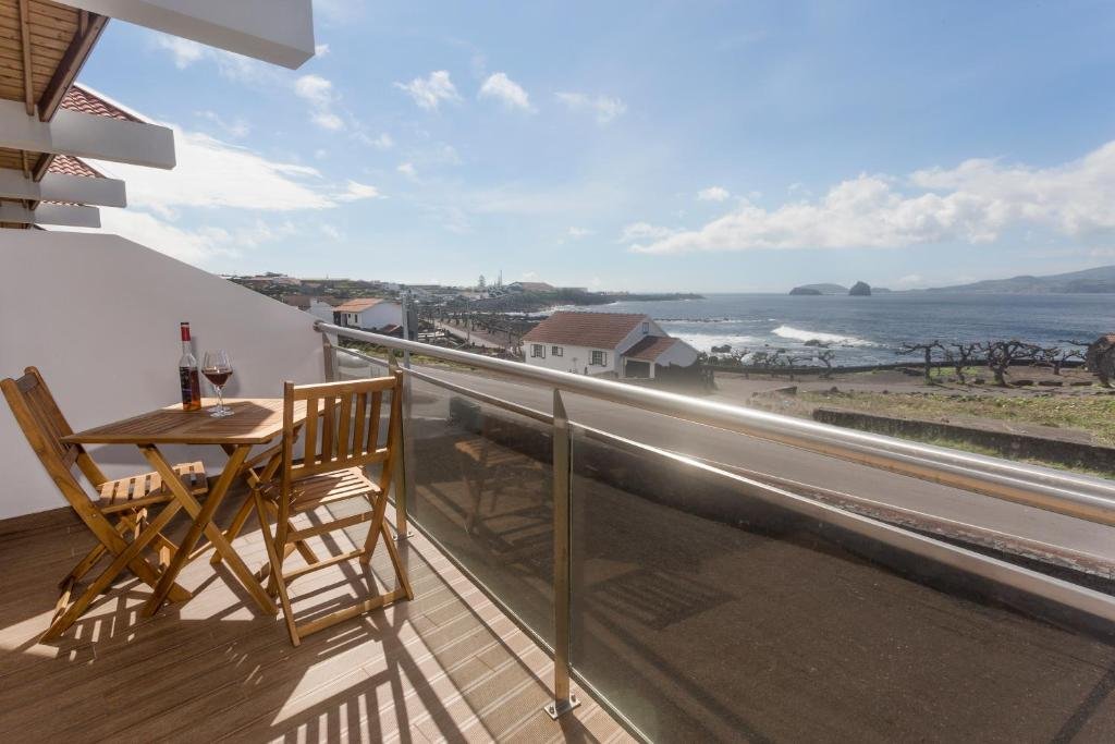Varanda com vista mar